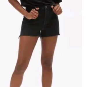Everlane Black Jean Shorts High-Waisted Fitted